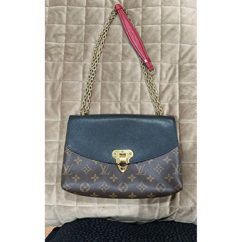 ✅Louis Vuitton SAINT-PLACIDE MONOGRAM - Picture 2 of 10
